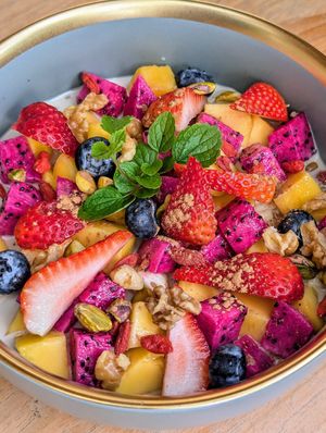 Fruit granola pistachio milk - yummy 🤤 at Hexagon in Koh Phangan