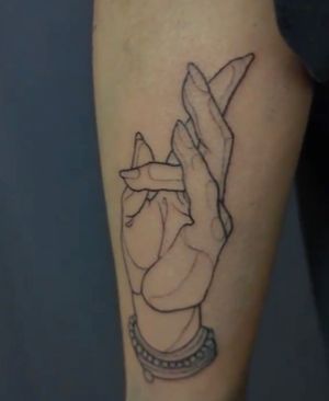 my Prithvi Mudra by Sera Rosewood   at Herr Fuchs & Frau Bär Tattoostudio in Berlin
