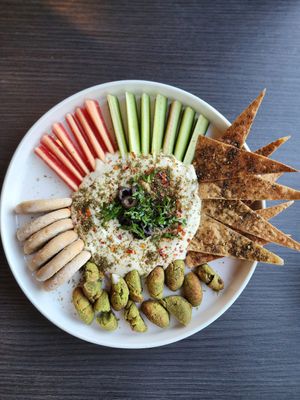 Zatar Platter at The Healthy Stories in Surat