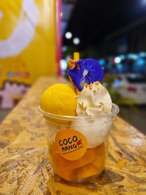 Coco mango signature. #Veganuary at COCO MANGO in Chiang Mai