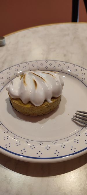  at Les Belles Âmes Pâtisserie in Lyon