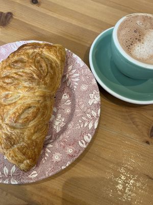  at Les Belles Âmes Pâtisserie in Lyon