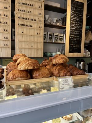   at Les Belles Âmes Pâtisserie in Lyon
