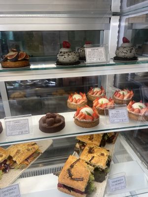   at Les Belles Âmes Pâtisserie in Lyon
