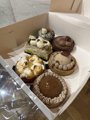   at Les Belles Âmes Pâtisserie in Lyon