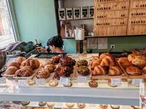 Pastries at Les Belles Âmes Pâtisserie in Lyon