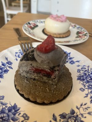   at Les Belles Âmes Pâtisserie in Lyon