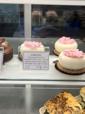   at Les Belles Âmes Pâtisserie in Lyon