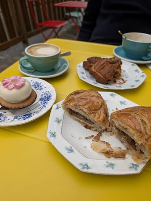 our picks at Les Belles Âmes Pâtisserie in Lyon