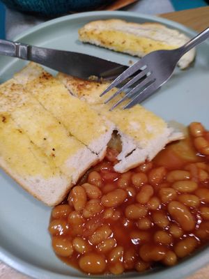 Beans and toast for kids (October 2025) at Tesco Cafe in Aberystwyth