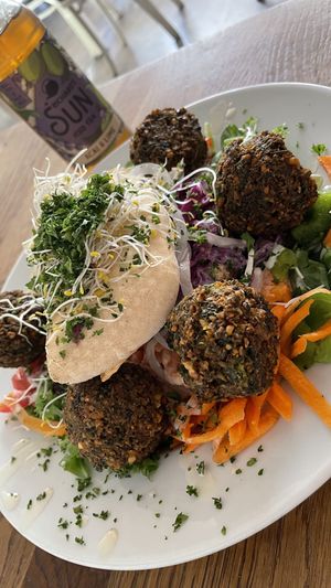 Falafel teller   at Krawummel in Muenster