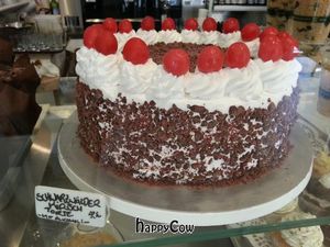 Schwarzwälder-Kirsch-Torte at Krawummel in Muenster