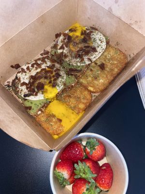 Absolutely incredible! I was very impressed by the eggs taste & texture. Garlic shrimp pasta was delicious!  at A Lo Vegano in Orlando