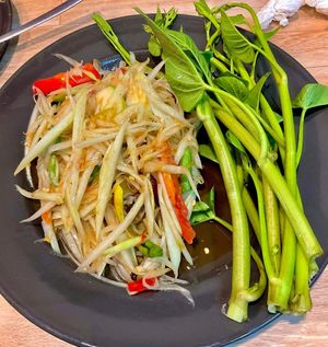 Papaya salad #Veganuary at Pang Home Jung Vegan & Vegetarian Restaurant in Chiang Mai
