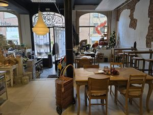 Interior at Odette in Roeselare