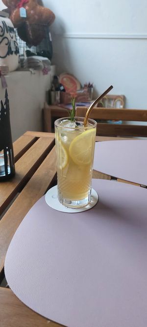  at Odette in Roeselare