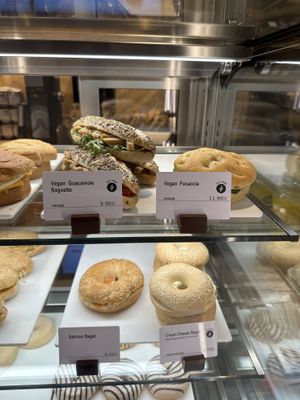 Vegan Food options  at ZRH - Starbucks in Kloten