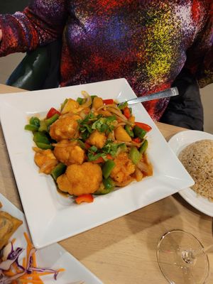  at Alice & Friends at The Glen in Glenview