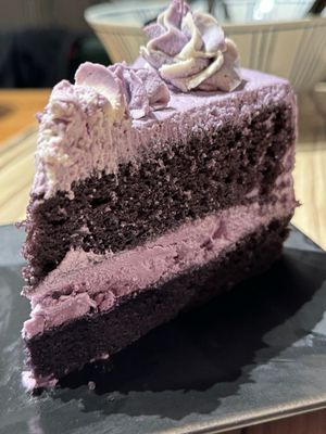 Ube Cake at Alice & Friends at The Glen in Glenview