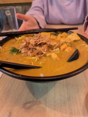 Laksa at Alice & Friends at The Glen in Glenview
