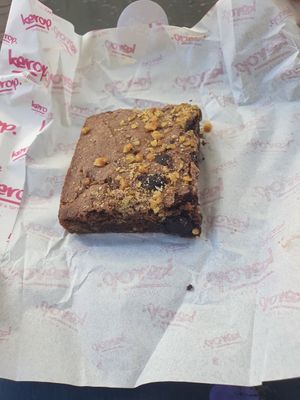 Brownie at Kerop Cafe & Tattoo in Montevideo