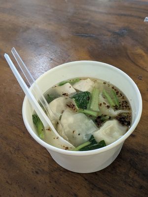 Vegan Wonton Soup at Vegegan in Kuta