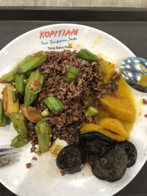 Pumpkin, tofu and okra and mushroom with brown rice, $4.30 in total 🍃 at Vegetarian Stall - Kopitiam Tiong Bahru Plaza in Central Singapore