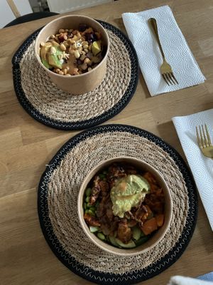 take away bowls  at Alpoke Poke Bowls in Graz