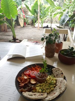  at Harmunis Vegan Brunch in Tangalle