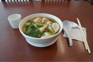 Tea dumpling soup at Tai Lai in Taipei