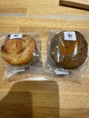 Yuzu and kinkan hojicha muffin  at Natural Sweets Toitoi 農家スイーツ（トイトイ） in Odawara