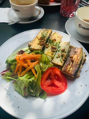 Vegan sandwich (8,50€) at Ginkgo in Frankfurt