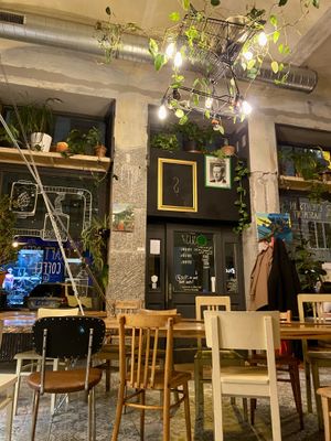   at Myslíš? in Prague