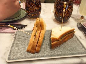 Club sandwich at Grignote in Pau