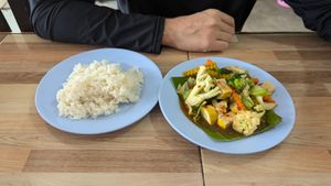  at CHAIXI NOODLE 5 - ชายสี่ บะหมี่เกี๊ยว - ปากกซอยพระตำหนัก 5 in Pattaya