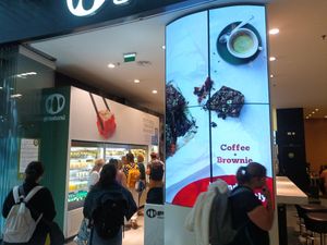  at LIS - Go Natural - T2  in Lisbon