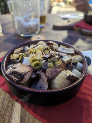  at L'enoteca in Rabat