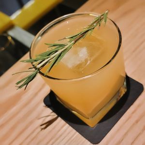  at Tappa Bar in Istanbul