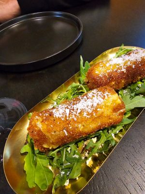  at Arrassusia Bistrot in Wied Il-ghajn