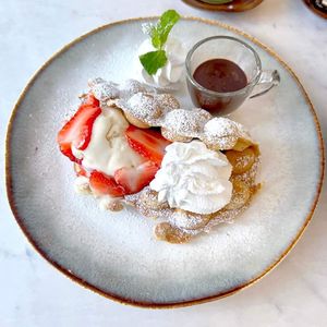  at Kem-Kon Pahurat (เข้ม-ข้น พาหุรัด) in Bangkok