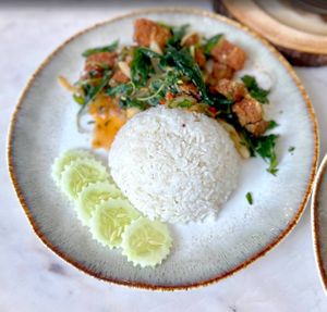  at Kem-Kon Pahurat (เข้ม-ข้น พาหุรัด) in Bangkok