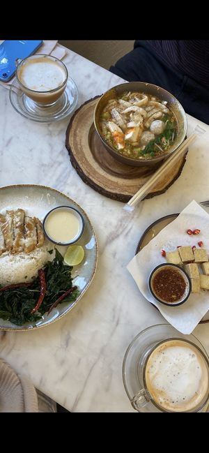   at Kem-Kon Pahurat (เข้ม-ข้น พาหุรัด) in Bangkok