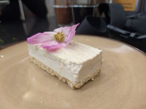 Cheese cake at Kem-Kon Pahurat (เข้ม-ข้น พาหุรัด) in Bangkok