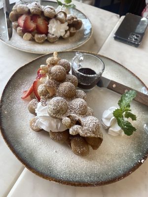 Strawberry waffles  at Kem-Kon Pahurat (เข้ม-ข้น พาหุรัด) in Bangkok