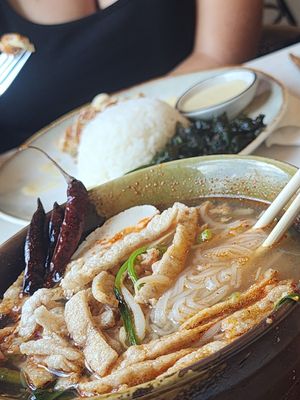  at Kem-Kon Pahurat (เข้ม-ข้น พาหุรัด) in Bangkok