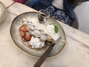 raspberries, vanilla ice cream and chocolate sauce waffles  at Kem-Kon Pahurat (เข้ม-ข้น พาหุรัด) in Bangkok
