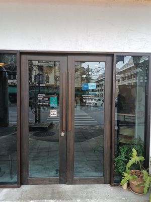  at Kem-Kon Pahurat (เข้ม-ข้น พาหุรัด) in Bangkok