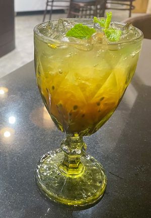 Passion fruit drink  at Kem-Kon Pahurat (เข้ม-ข้น พาหุรัด) in Bangkok