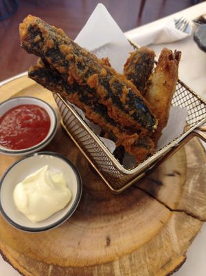 Fish sticks at Kem-Kon Pahurat (เข้ม-ข้น พาหุรัด) in Bangkok