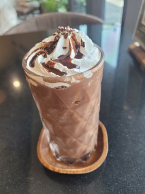  at Kem-Kon Pahurat (เข้ม-ข้น พาหุรัด) in Bangkok